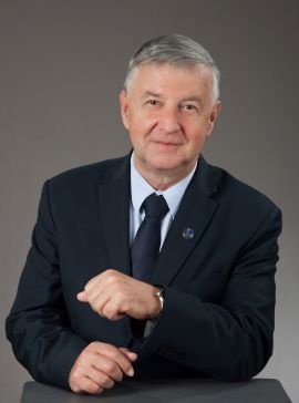 Prowadzący wykład - prof. dr hab. Tomasz Grodzicki