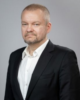 Prowadzący wykład - dr Radosław Marciniak