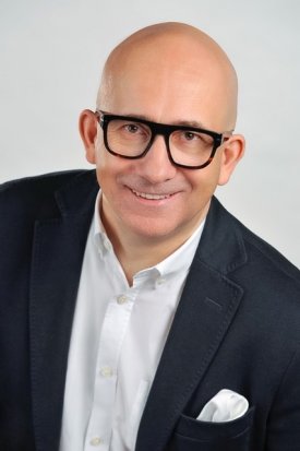 Prowadzący wykład - dr n. farm. Mikołaj Konstanty