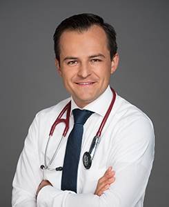 Prowadzący wykład - dr Łukasz Kołtowski