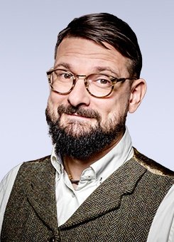 Prowadzący wykład - Miłosz Brzeziński