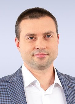 Prowadzący wykład - mec. Oskar Luty