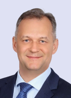 Prowadzący wykład - mgr farm. Marek Tomków